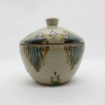 No.102　新品　やちむん　蓋物　タラフー No.102 やちむん 蓋物 タラフー（沖縄の陶器・やちむん】 陶
